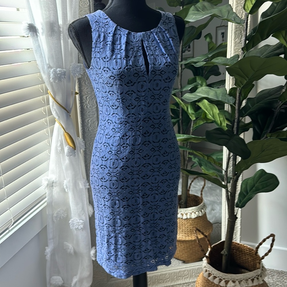 Women’s formal dress